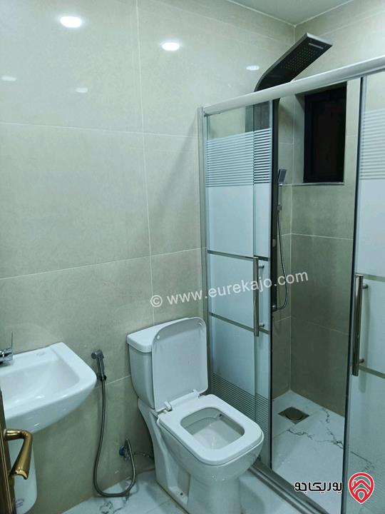 شقة طابق اول لم تسكن مساحة 140م للبيع في الزرقاء الجديدة