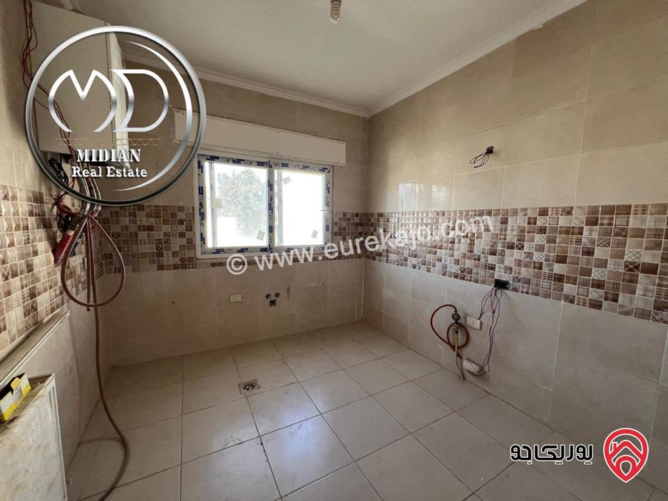 شقق جديدة للبيع في عمان - ضاحية الرشيد مساحات 130م تشطيبات سوبر ديلوكس بأسعار مميزة إمكانية الأقساط 