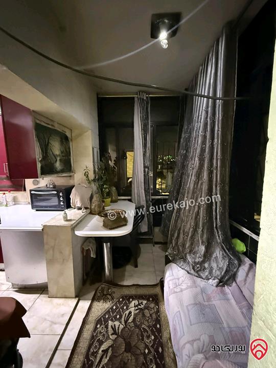 شقة طابق رابع مساحة 97م للبيع في عمان - جبل النصر
