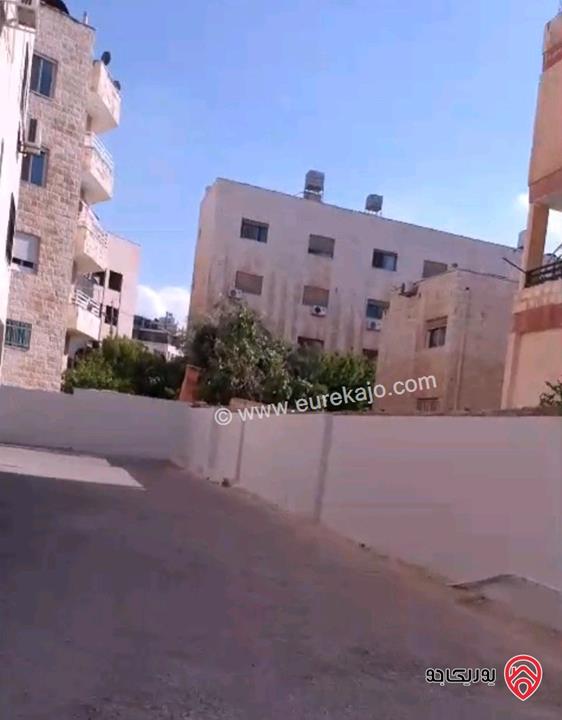شقة مساحة 133م طابق أول للبيع في عمان - الشميساني