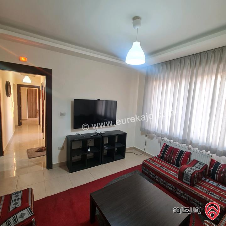 شقة مفروشة طابق ثالث مساحة 127م للبيع في عمان - على شارع المطار مباشرة