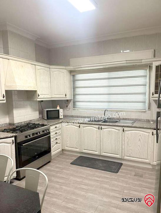 شقة ارضية مساحة 200م داخلي و 150م خارجي للايجار المفروش مع حديقة ومدخل خاص في عمان - جبل عمان 