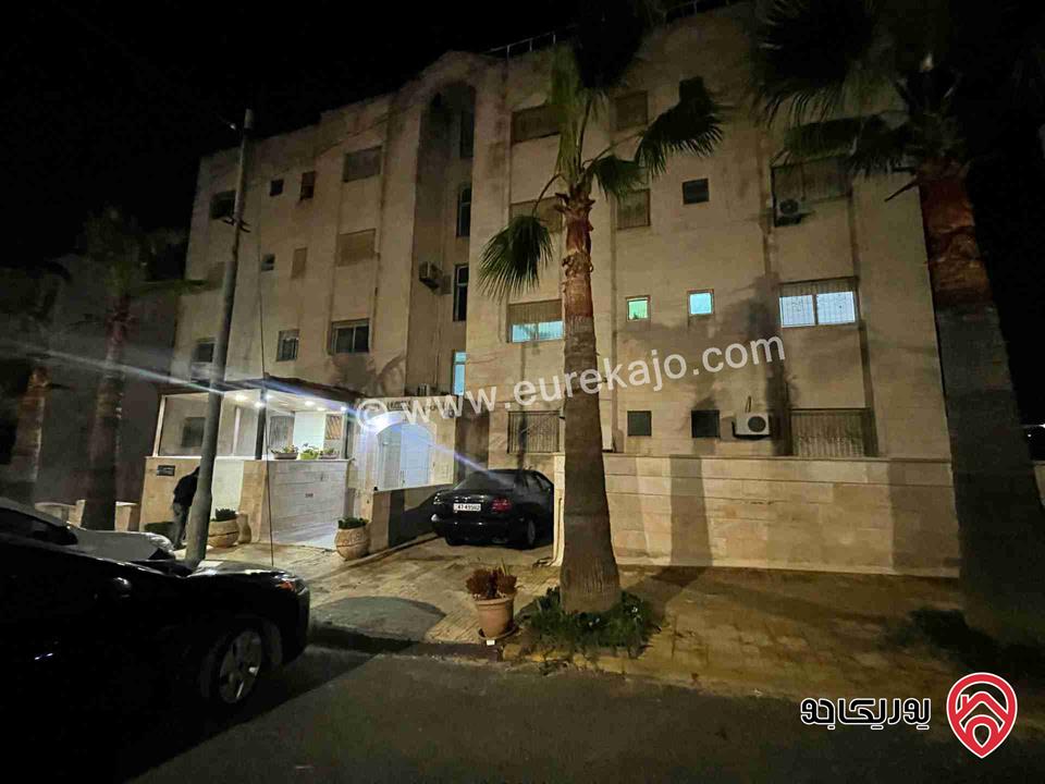 شقة أرضية مساحة 400م للبيع في عمان - خلدا