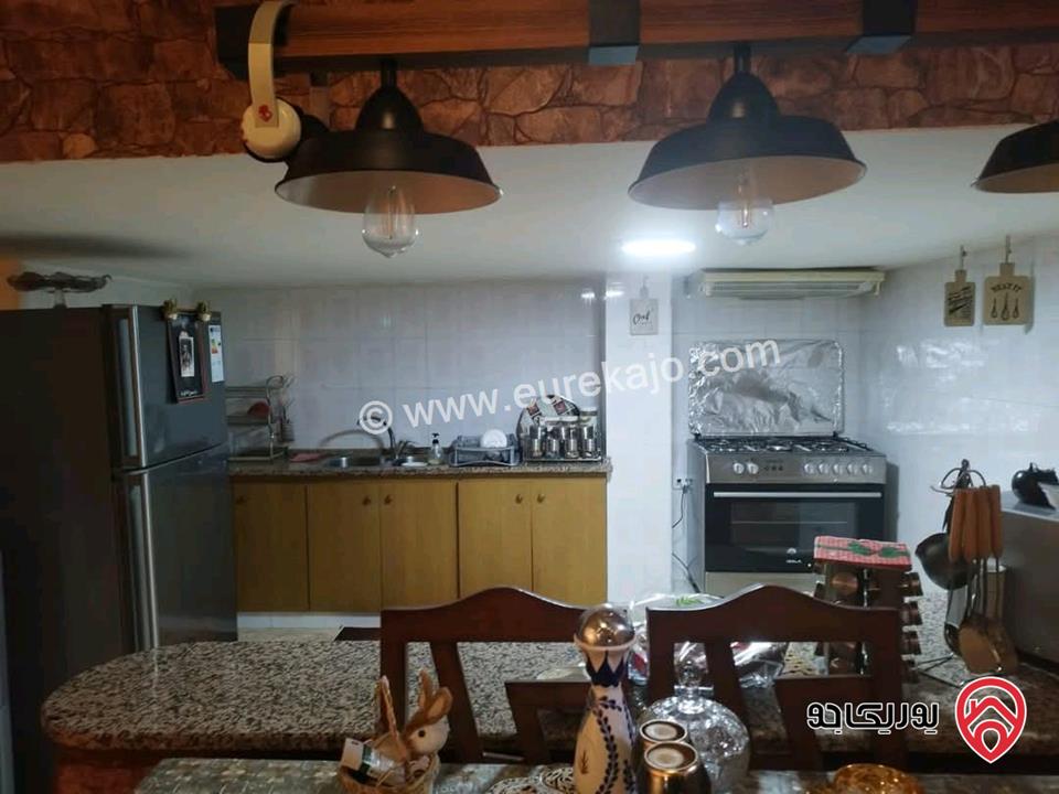 فيلا مساحة 450م على أرض 1012م للبيع في عمان - ناعور الحي الغربي 