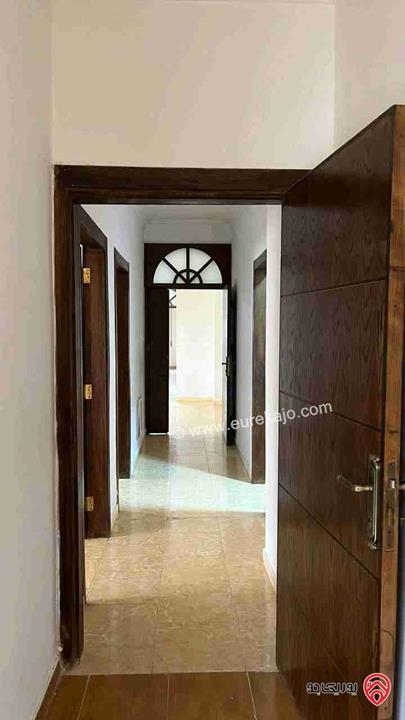 شقة طابق ثاني مساحة 149م للبيع في عمان - البنيات