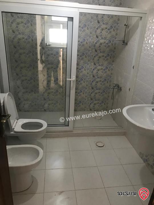 فيلا مجددة مساحة 440م على أرض 980م للبيع في الفحيص – منطقة الرهوة موقع مميز 