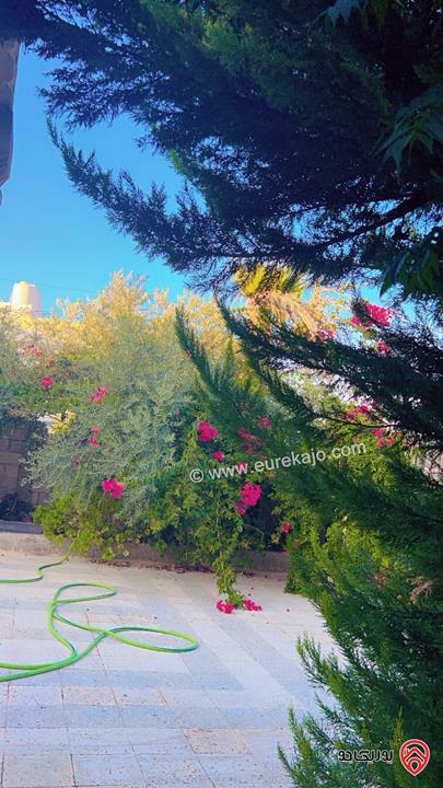 فيلا مساحة 280م على أرض 750م للبيع في عمان - البنيات بالقرب من طريق المطار