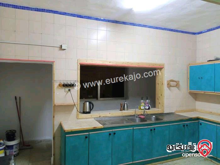 شقة طابق رابع روف مساحة 120م للبيع في عمان - الذراع الغربي باطلالة مميزة على عمان