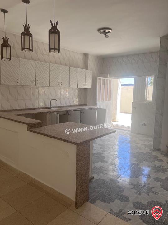 شقة مساحة 120م داخلي و 40م خارجي للإيجار في عمان - البيادر