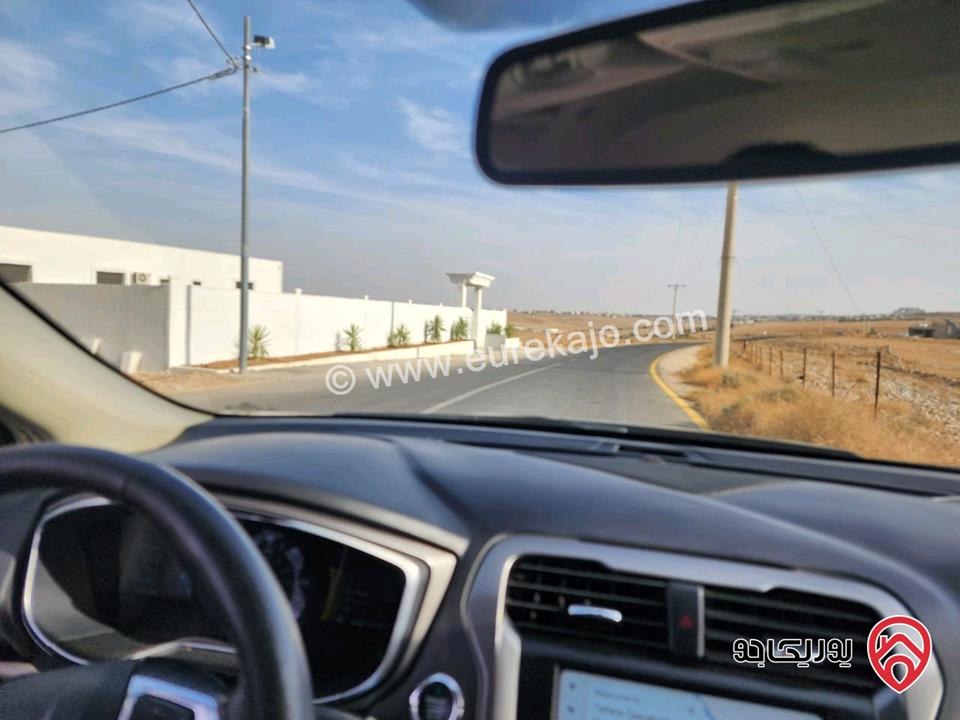 قطعة أرض مساحة 15 دونم و 877م للبيع في الطفيلة 