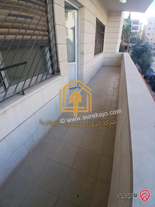 شقة فارغة طابق اول مساحة 150م للإيجار في عمان - الدوار السابع 