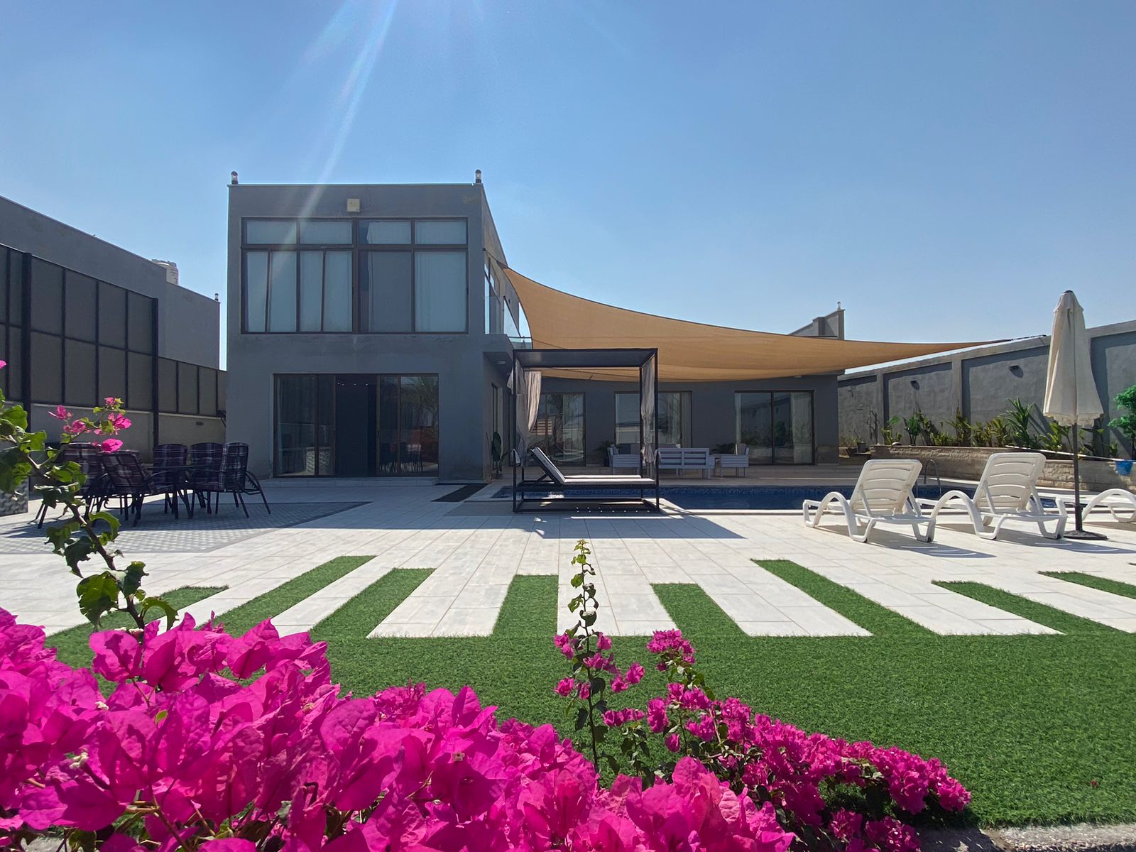 مزرعة - شاليه Istanbul Farm للايجار اليومي في البحر الميت 
