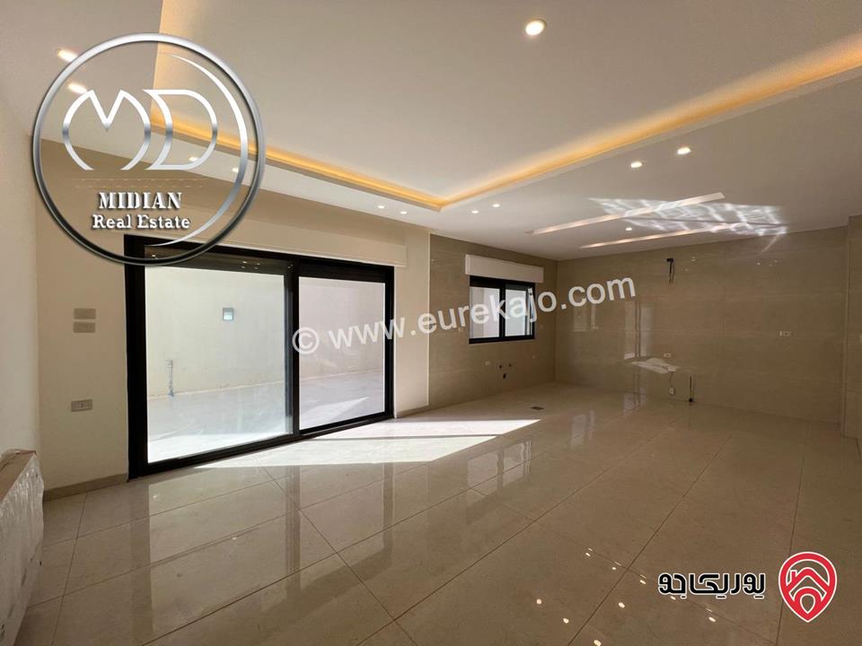 شقق شبه ارضي جديدة للبيع في عمان - الظهير مساحات 165م & 190م مع تراسات تشطيبات ديكورات فاخرة بأسعار مميزة جداً . 