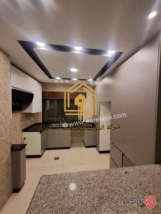 شقة سوبر ديلوكس طابق اول مساحة 120م للايجار في عمان - ضاحية الامير راشد