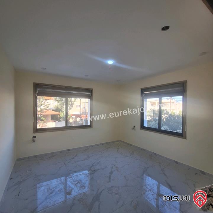 شقق مساحات 125م / 135م / 138م للبيع اقساط بدون بنوك او شركات تمويل في اربد شارع القدس