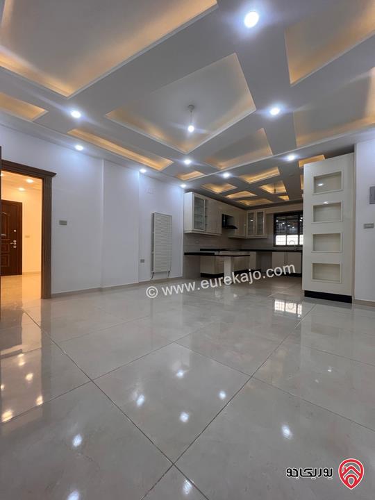 شقة شبه أرضية مساحة 170م للايجار في عمان - خلدا 