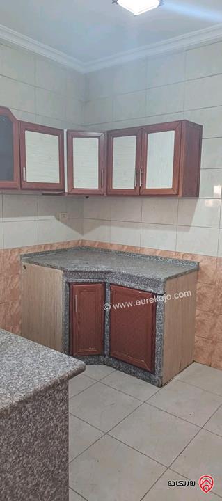 شقة طابق ثالث مساحة 130م للبيع بالاقساط في عمان - ام نوارة 