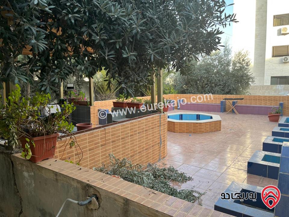 بيت مستقل مساحة 600م على أرض 980م للبيع في عمان - طبربور 