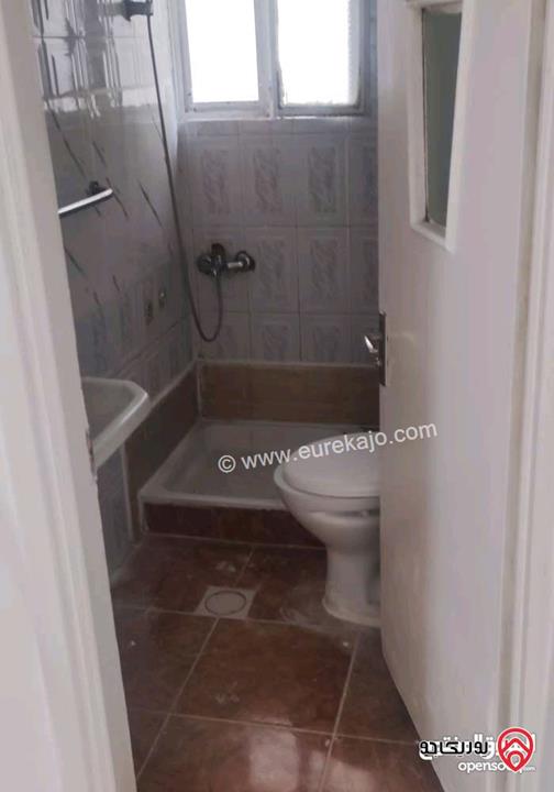 شقة طابق اول مساحة 120م للايجار في الزرقاء - شارع الملك عبدالله