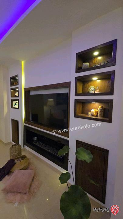 شقة مميزة طابق ثاني مساحة 150م للبيع في عمان - مرج الحمام 