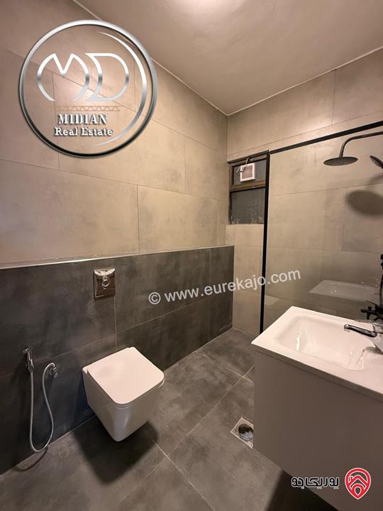 شقة ارضية فارغة للايجار في عمان - دير غبار مساحة 200م مع ترس 100م تشطيبات سوبر ديلوكس بسعر مميز