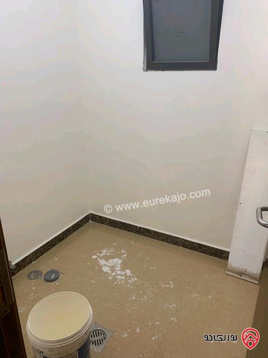 شقة فارغة شبه ارضية مساحة 160م للايجار في عمان - تلاع العلي 