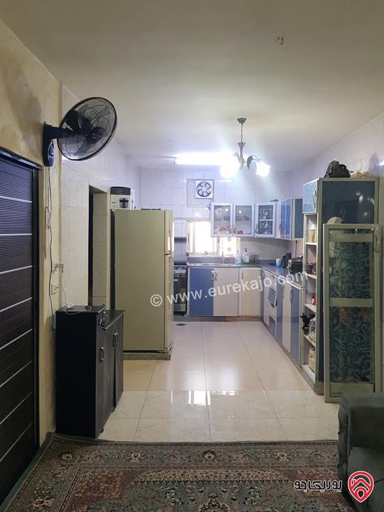 شقة مساحة 113م طابق أول للبيع في الزرقاء - جبل الاميرة رحمة  