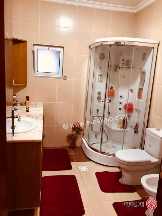 فيلا مساحة 612م على أرض 628م للبيع في عمان - تلاع العلي 