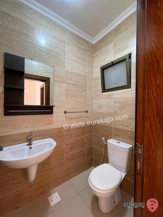 شقة مساحة 135م طابق ثاني للبيع في عمان - ضاحية الرشيد 