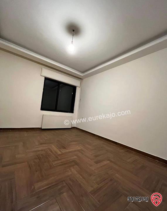 شقة مساحة 190م طابق أول للايجار في عمان - ام السماق 