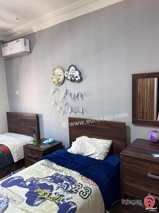 شقة فاخرة طابق ثالث مساحة 190م للبيع في عمان - خلدا