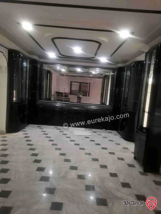 شقة مساحة 196م طابق اول للبيع في عمان - الشميساني