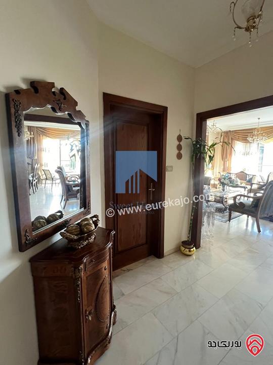 شقة فاخرة للبيع في عمان - خلدا - العوجانية قرب الهمشري طابق ثالث 213م تشطيب سوبر ديلوكس بسعر مغري