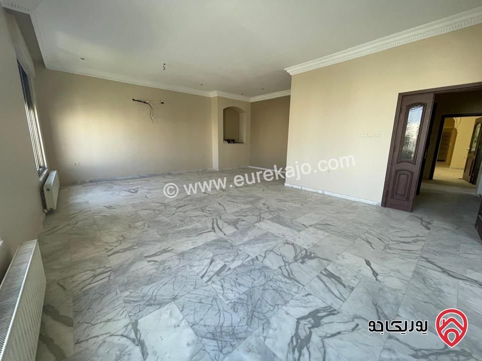 شقة فارغة مساحة 325م للإيجار في عمان - ضاحية الأمير راشد 