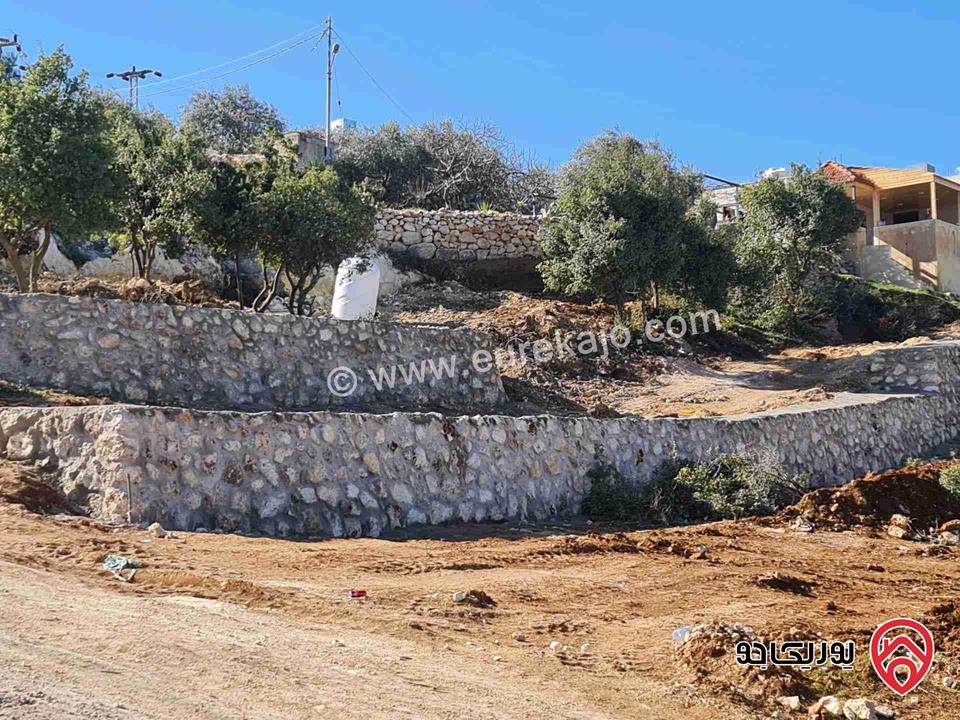 ارض مساحة 1 دونم للبيع في السلط - ام جوزة