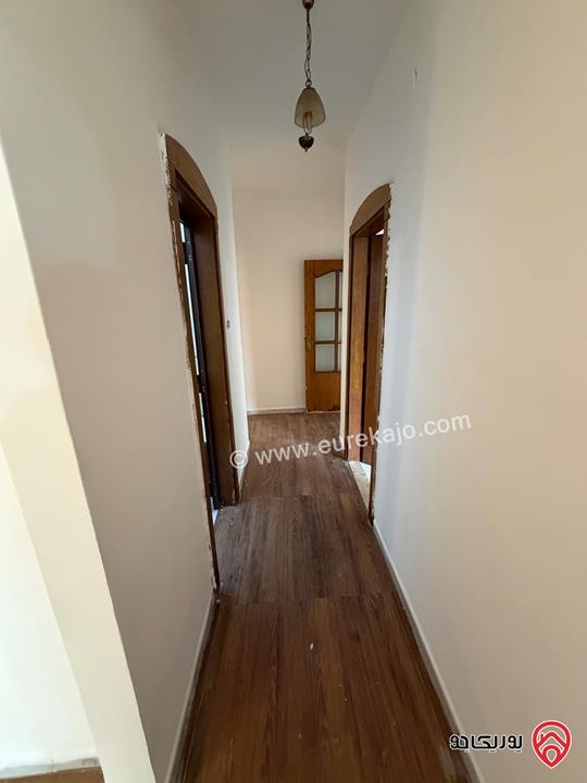 شقة طابق رابع مساحة 108م للبيع في عمان - الرابية 