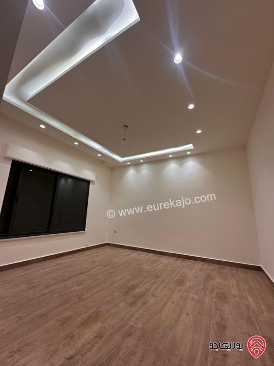 شقة طابق ثالث مساحة 165م للايجار في عمان - تلاع العلي 