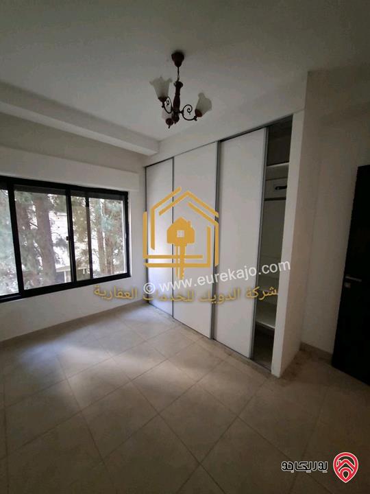 شقة فارغة طابق ارضي مساحة 100م للإيجار في عمان - دير غبار 