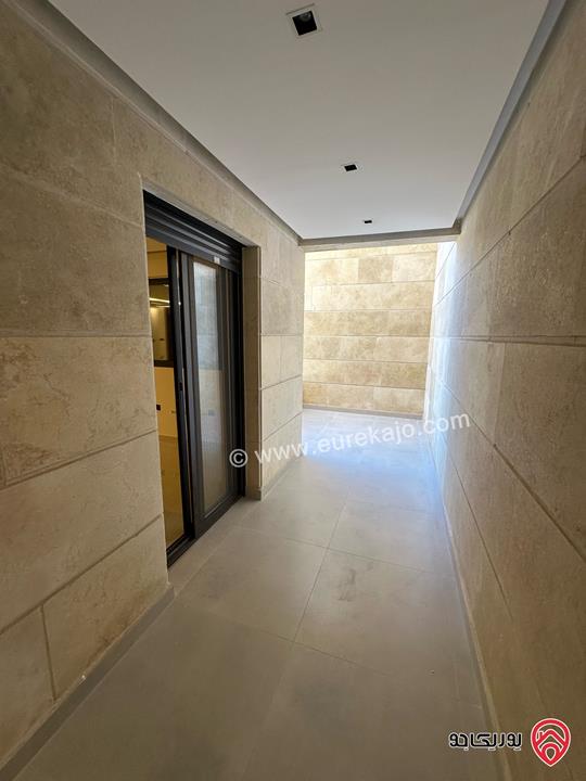 شقة ديلوكس طابقية تسوية ثانية مساحة 223م للبيع في عمان - الياسمين