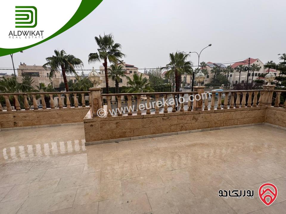 فيلا مستقلة للبيع في عمان - عبدون مساحة الارض 1000 م مساحة البناء 1050 م