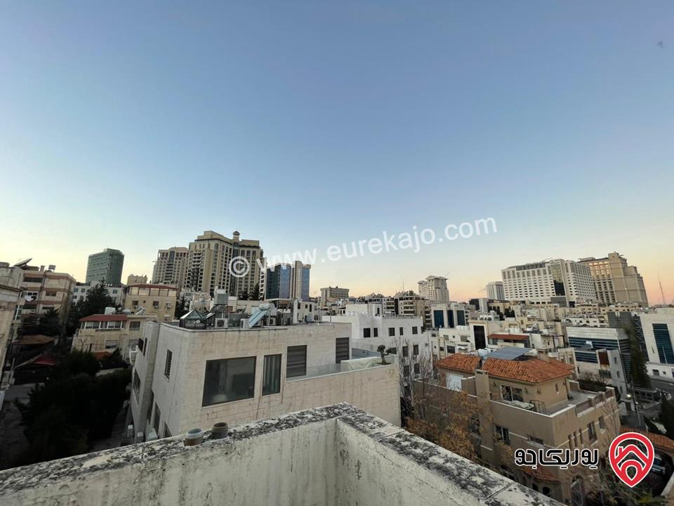 روف فاخر مساحة 460م كلية للبيع في عمان - عبدون