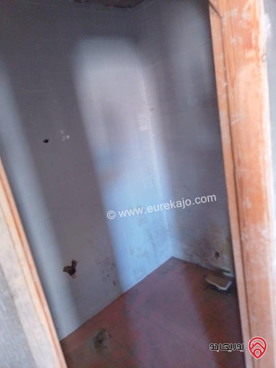 بيت مستقل غير مشطب مساحة 225م على أرض 900م للبيع في عمان - البيضاء