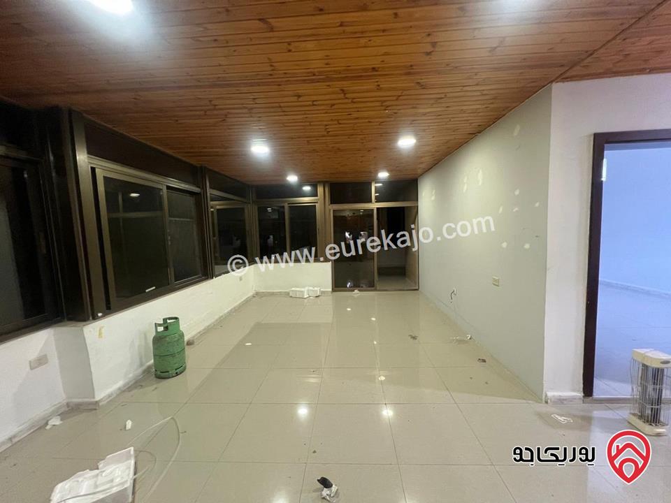 روف فارغ مساحة 110م للايجار في عمان - أم السماق