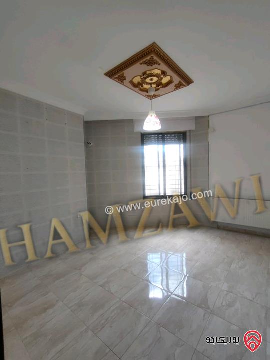 شقة ارضية مساحة 180م داخلي و 50م خارجي للايجار في عمان - ضاحية النخيل 