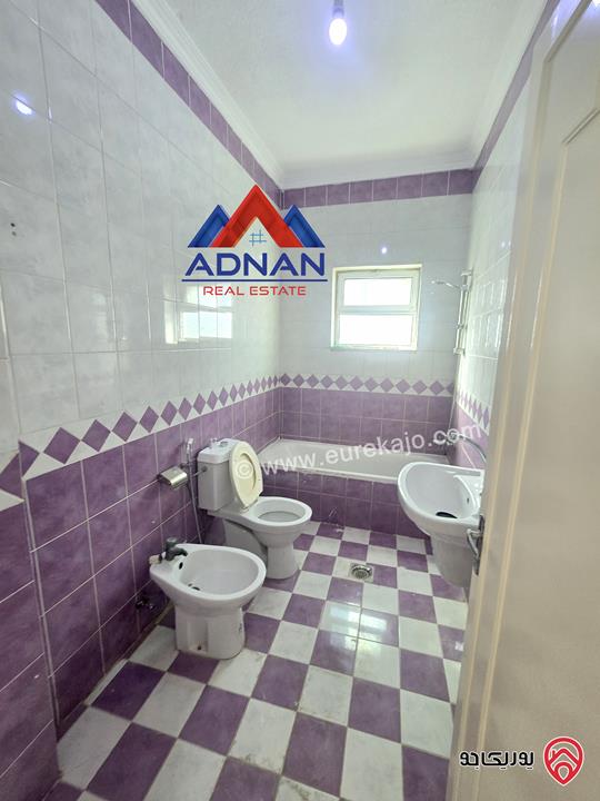 شقة مميزة مساحة 173م طابق رابع للبيع في عمان - الرابية