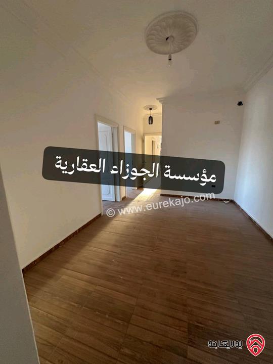 3 شقق فارغات مساحة كل شقة 125م طابق أول / ثاني للايجار في نفس العمارة في عمان - ضاحية الحاج حسن منطقة شارع الاذاعة