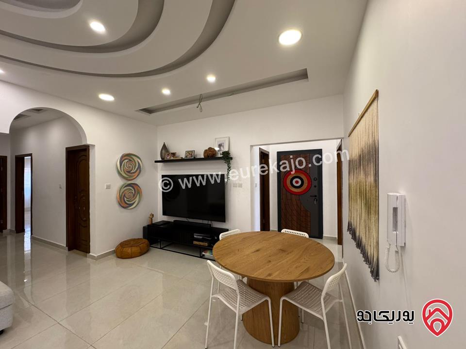 شقة أرضية مميزة مساحة 162م داخلي و 280م خارجي للبيع المنطقة الخامسة / العقبة