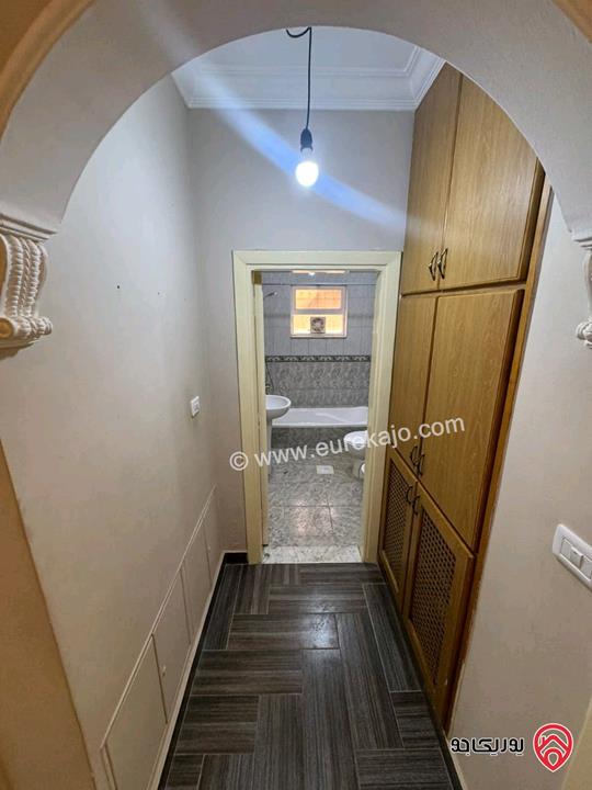 شقتين فارغتان طابقيات مساحة 310م للايجار في عمان - مرج الحمام