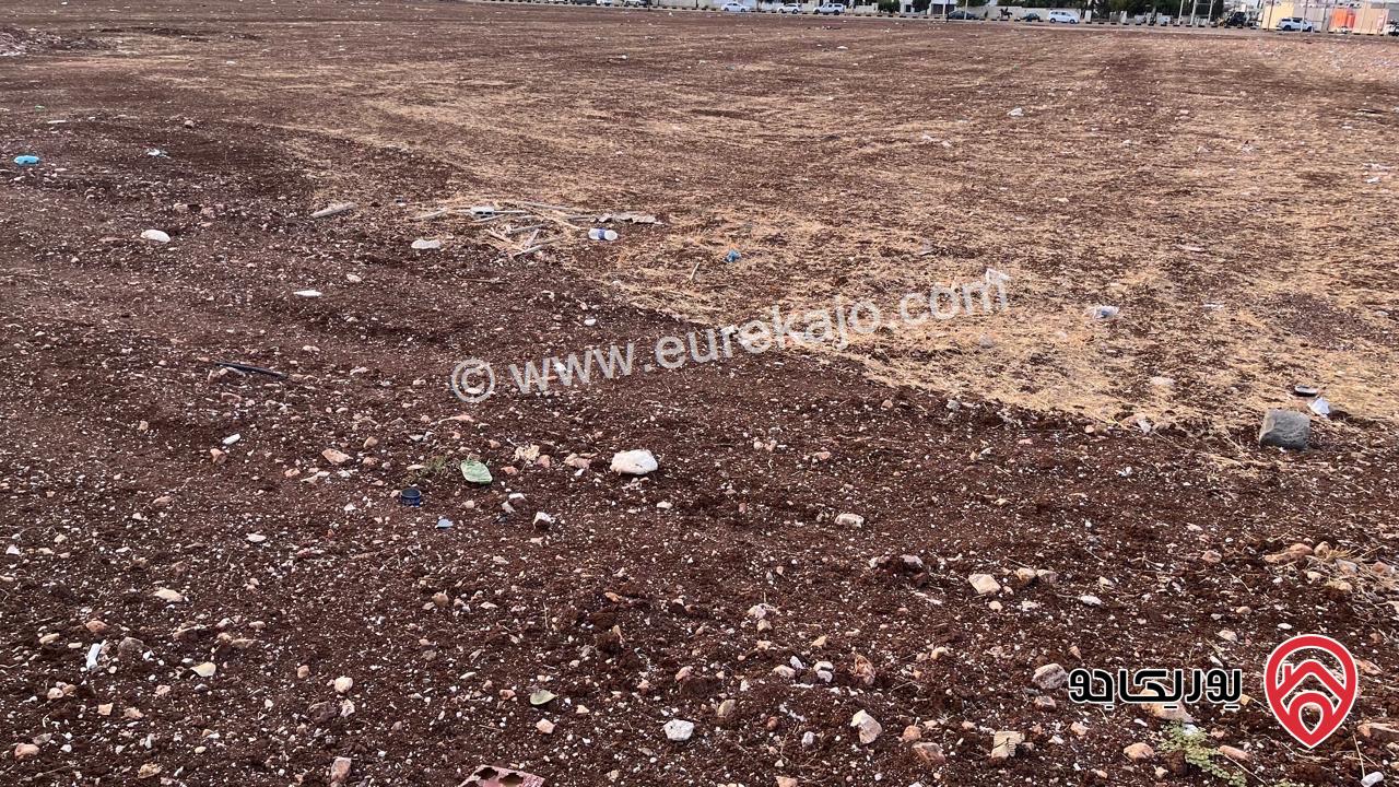 قطعة أرض سكنية راقية مساحة 874م للبيع في إربد / إيدون – أبو عوسية