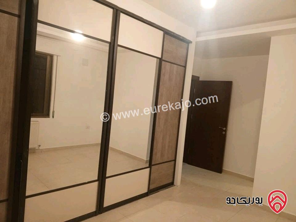 شقة فارغة أرضية مساحة 130م للايجار في عمان - خلدا